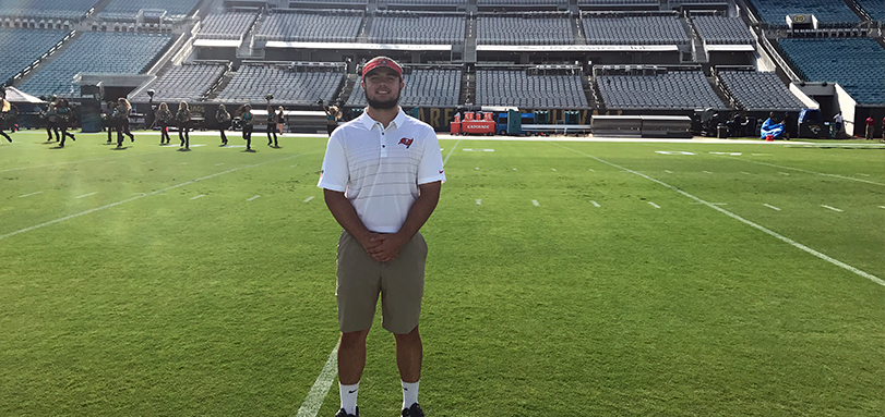 BW Junior Ryan Sosic Makes the Most of His Injury Interning in Tampa Bay
