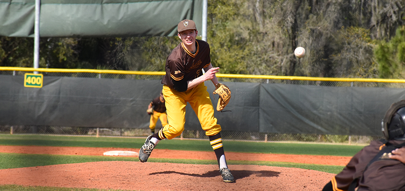 Senior Scott Kirchoff
