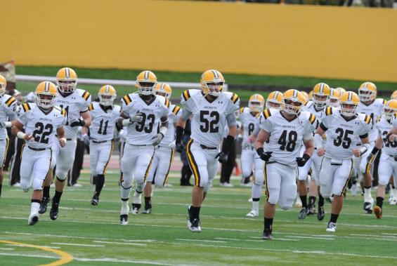 Yellow Jacket Football Opens Season With Bluffton on Community Day