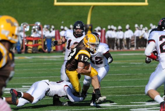 Yellow Jackets Travel to Muskingum