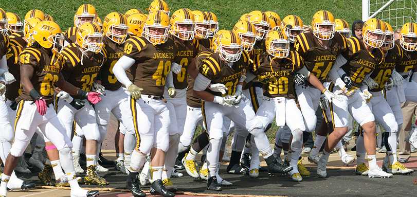 Football Announces Team Award Winners at its Annual Banquet