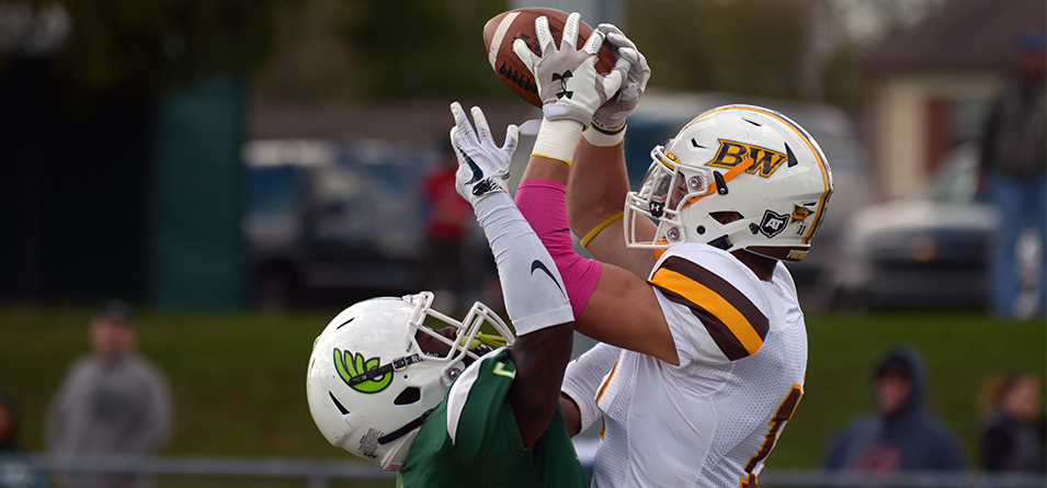 Chad Steinwachs had a career-high 112 yards with two touchdowns