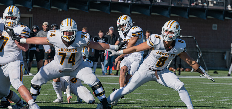 Dean Sarris hits game-winning field goal (Photo Courtesy of Dustin Johnson '24)