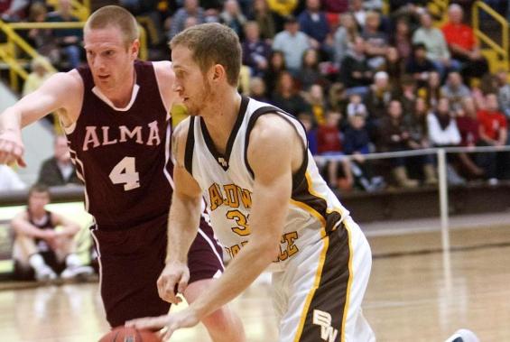 Payne Scores 16 Points as Jackets Defeat Hendrix (Ark.)