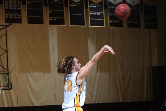 Kevin Krakowiak Tied School Record With Eight Three Pointers