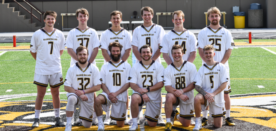 Seniors (Photo Courtesy of Dustin Johnson '24)