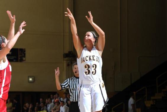 BW Women Lose to No. 20 Ohio Northern, 64-42