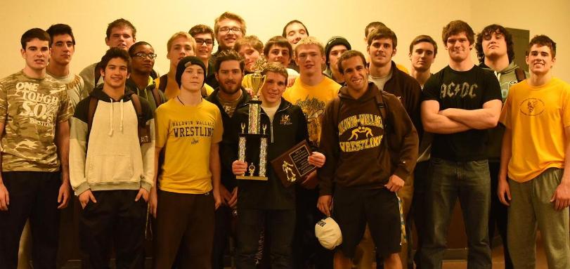 No.13 BW Wrestlers Win First-Ever John Summa Tournament Team Title