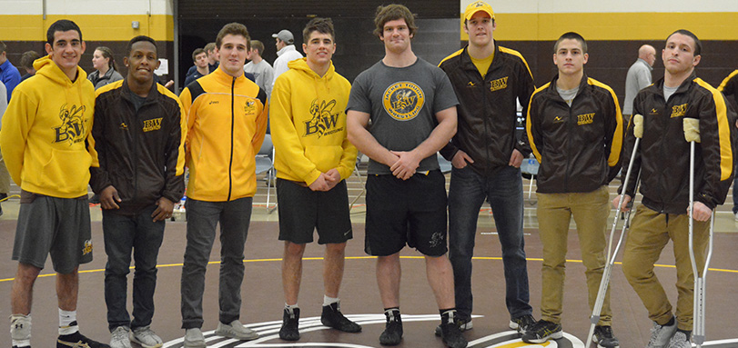 No. 9  Wrestling Team Finishes 2nd at 31st Annual John Summa Invitational on Seniors&rsquo; and Parents&rsquo; Day
