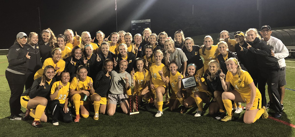 Herb Lauffer Memorial Tournament Champions (Photo courtesy of Abigail Wilczynski)