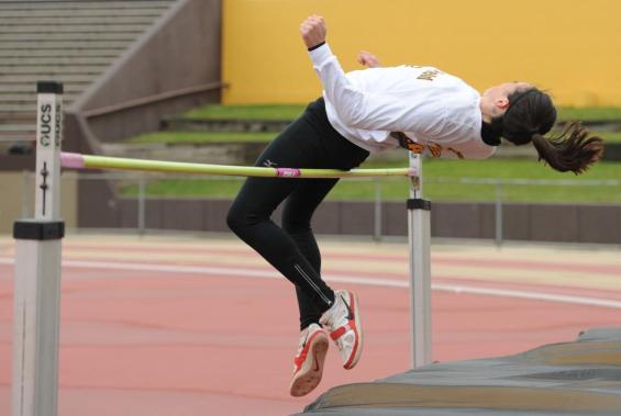 Women Tracksters Compete at Sparky Adams